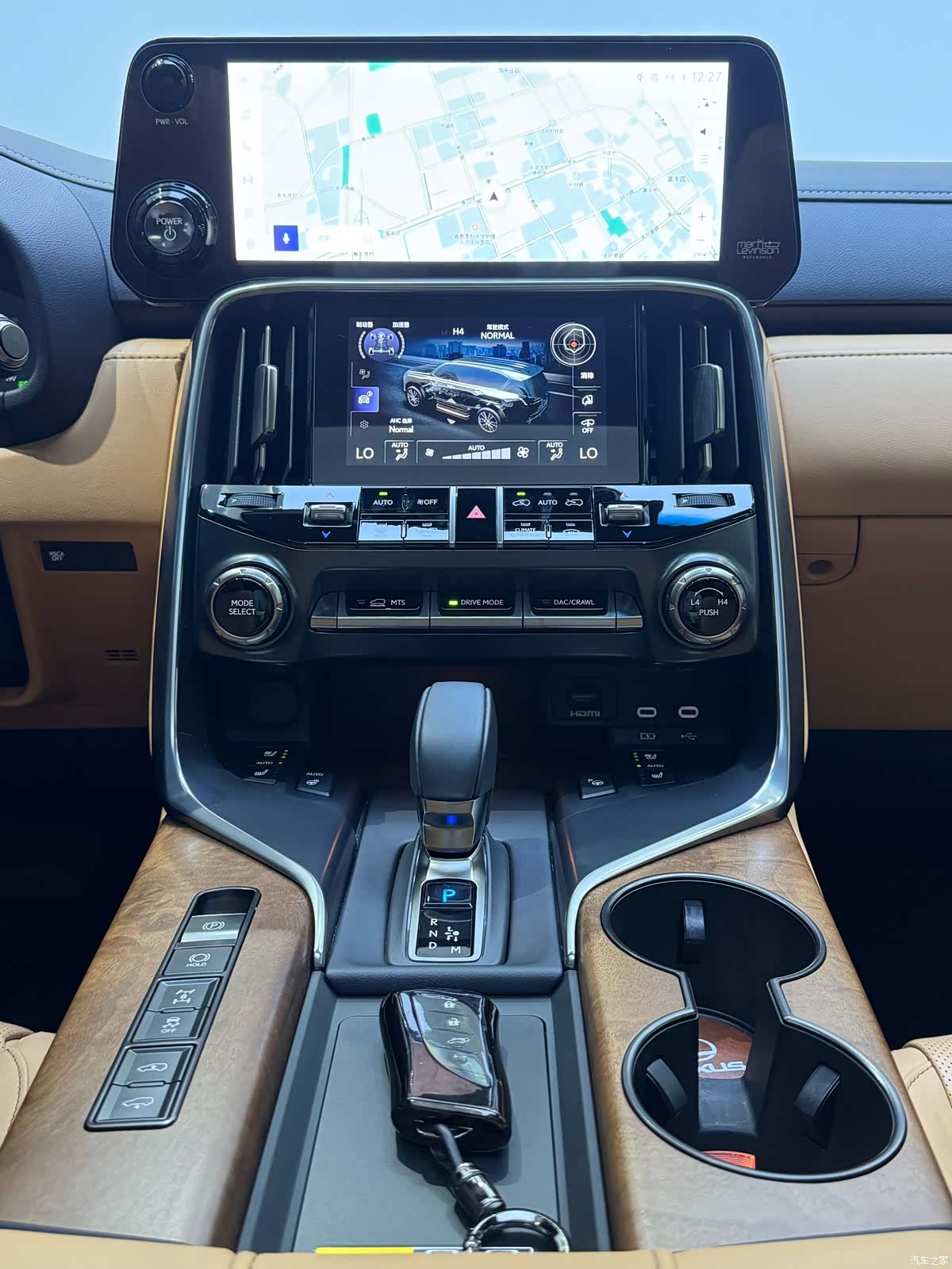 Lexus LX, 2025 17
