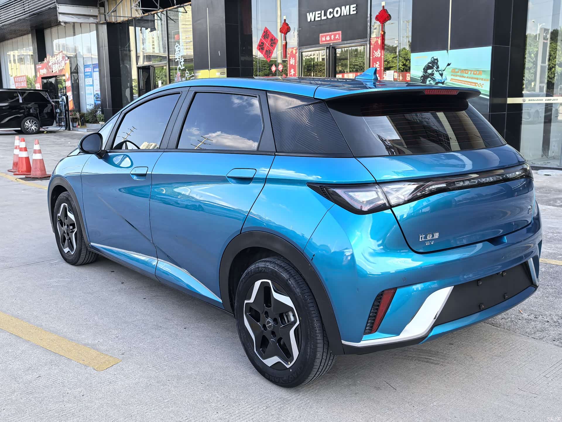 BYD Dolphin, 2022 4