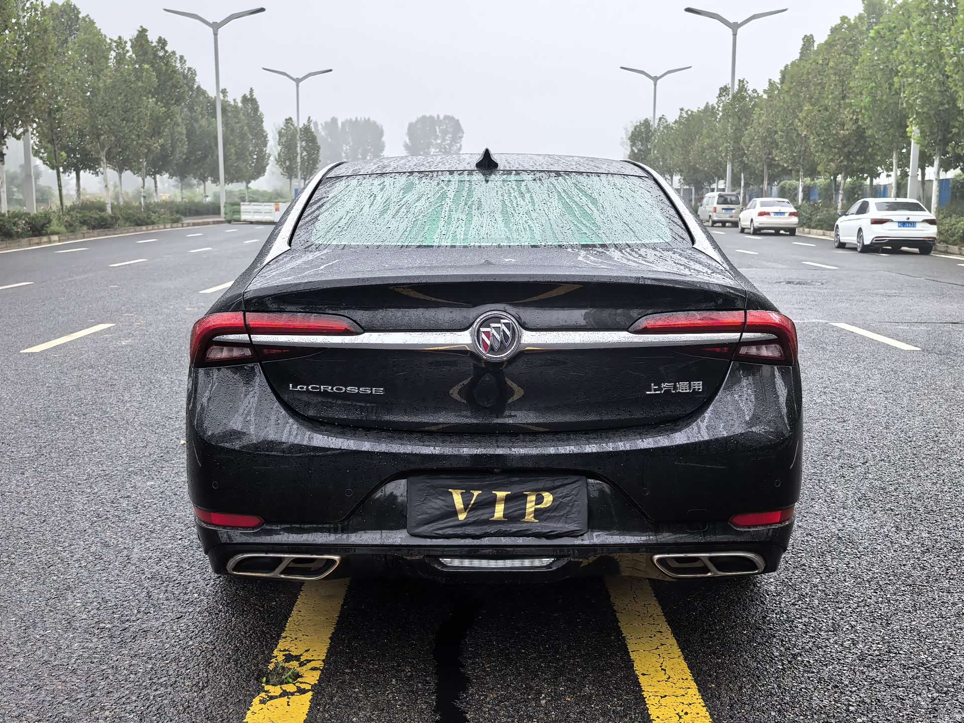 Buick LaCrosse, 2019 18