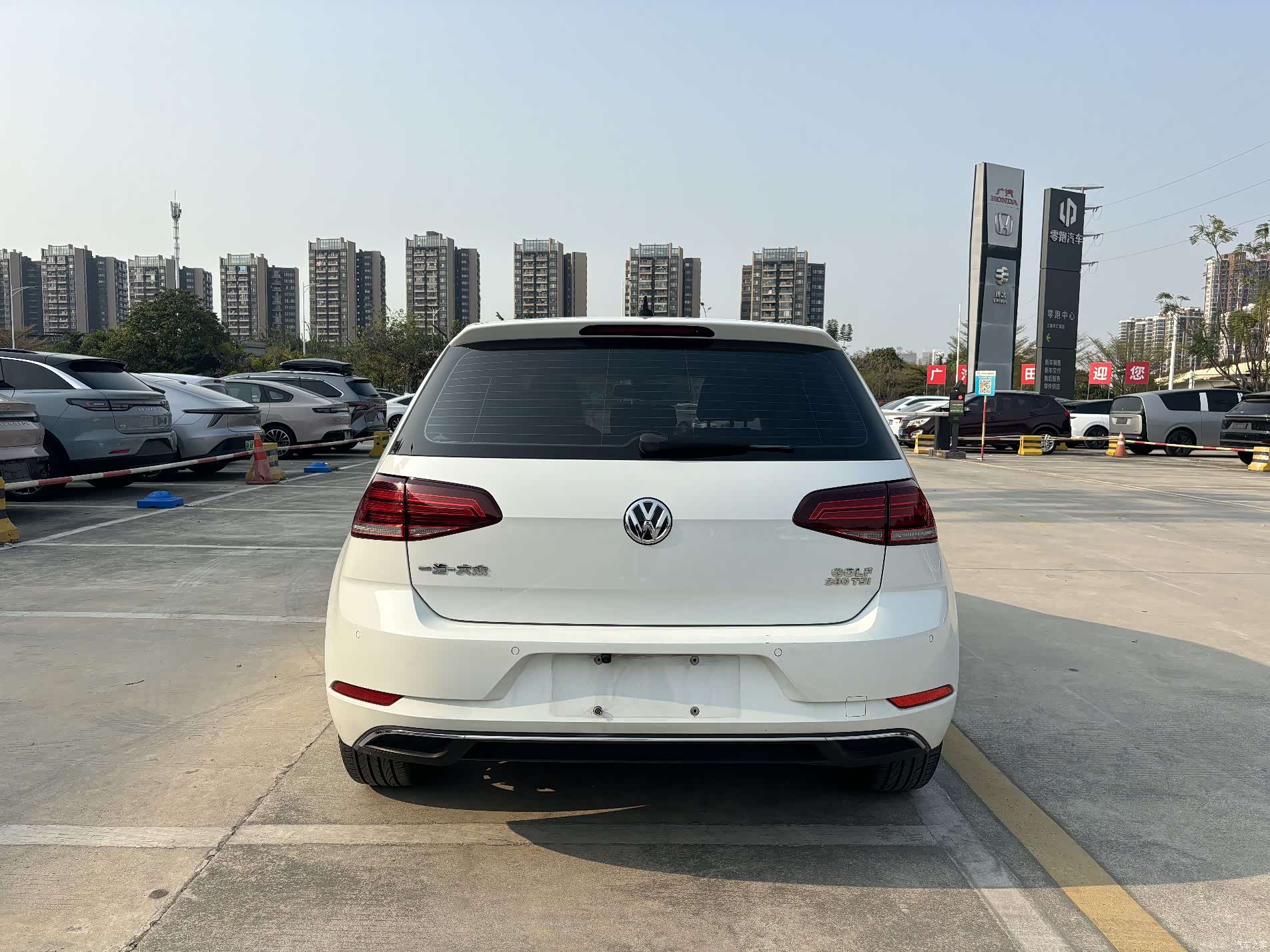 Volkswagen Golf, 2019 4