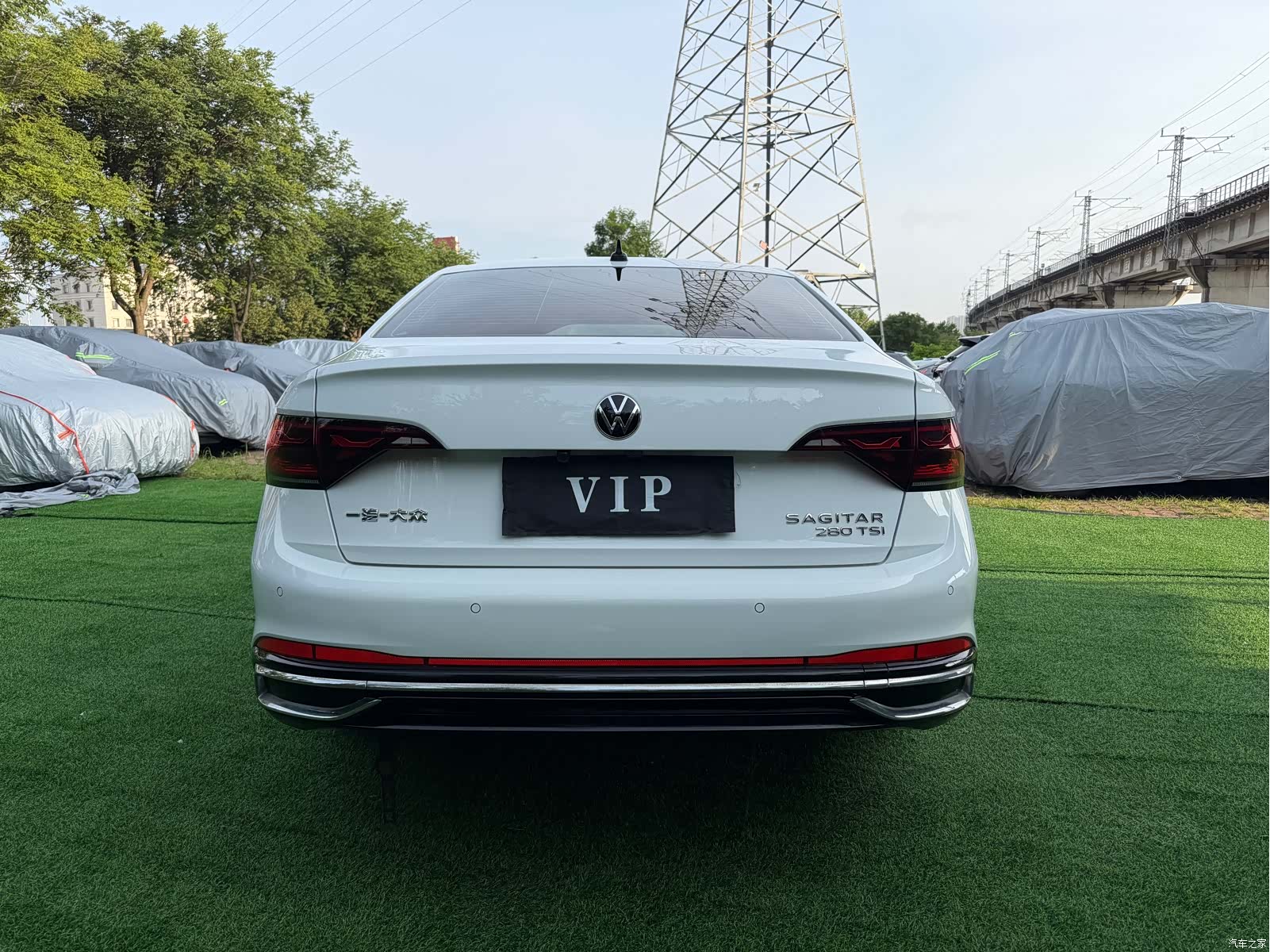 Volkswagen Sagitar, 2022 все фото