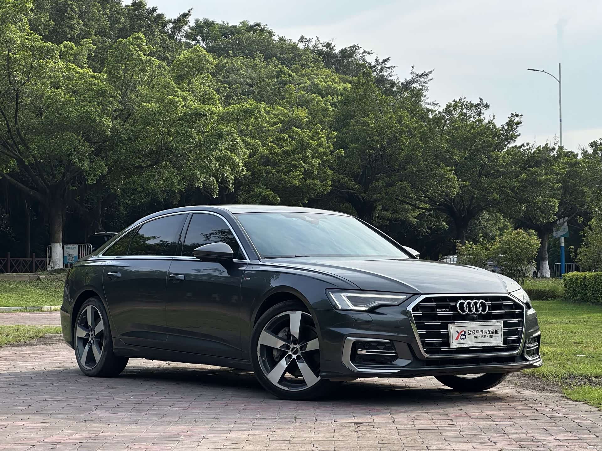 Audi A6L, 2022 3