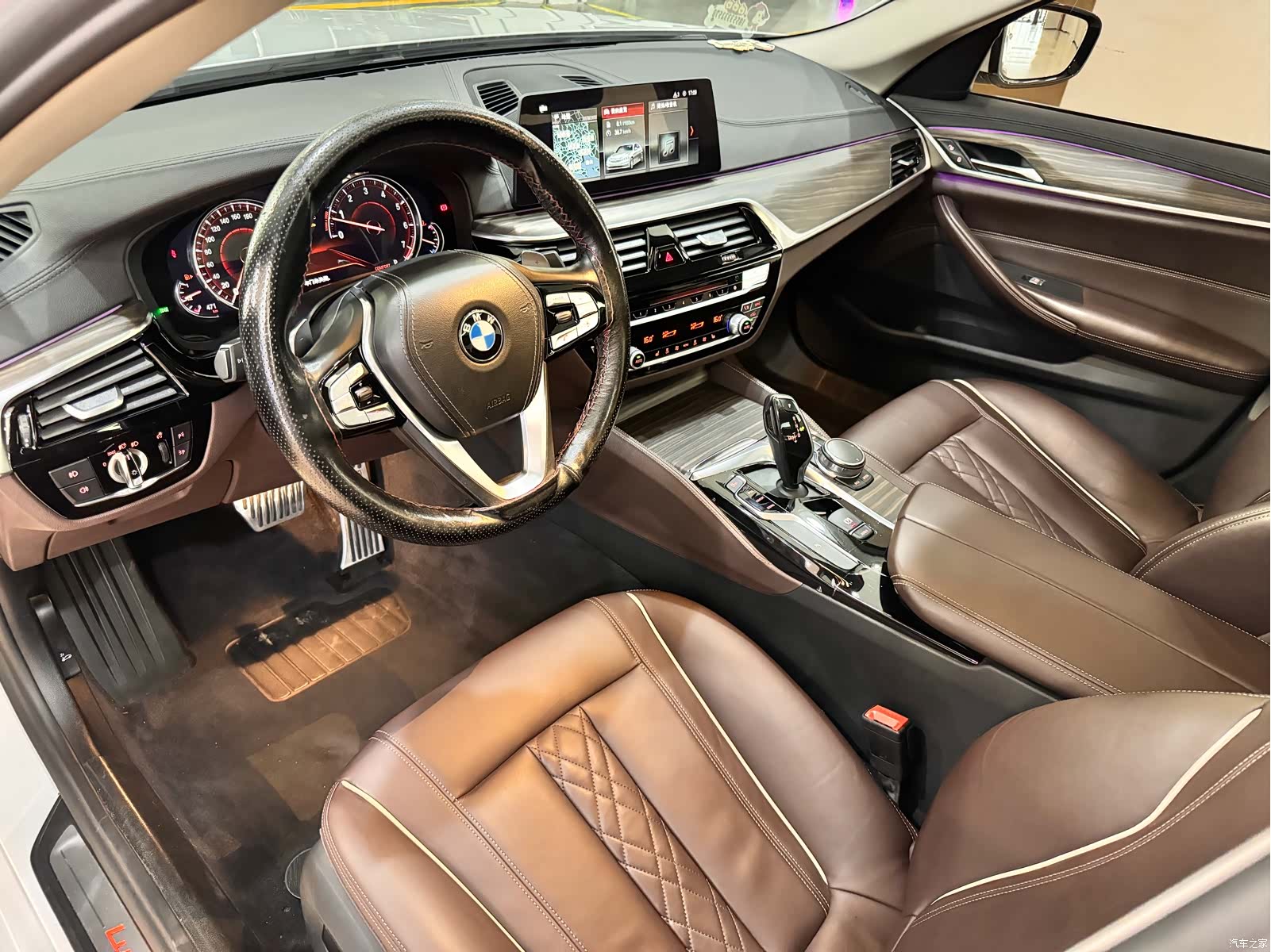BMW 5 Series, 2018 8