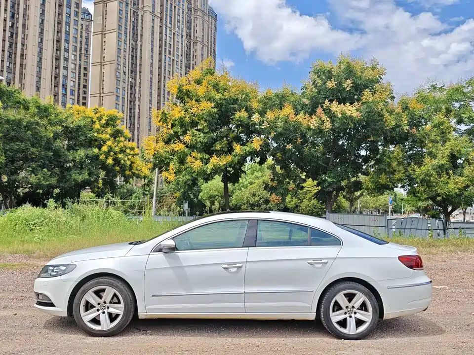 Volkswagen CC
