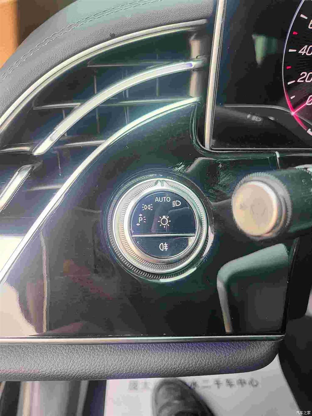 Mercedes-Benz E-Class, 2024 7