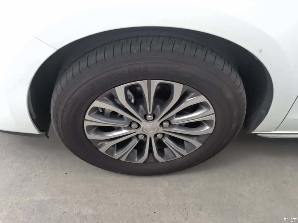 Buick GL8, 2024 23