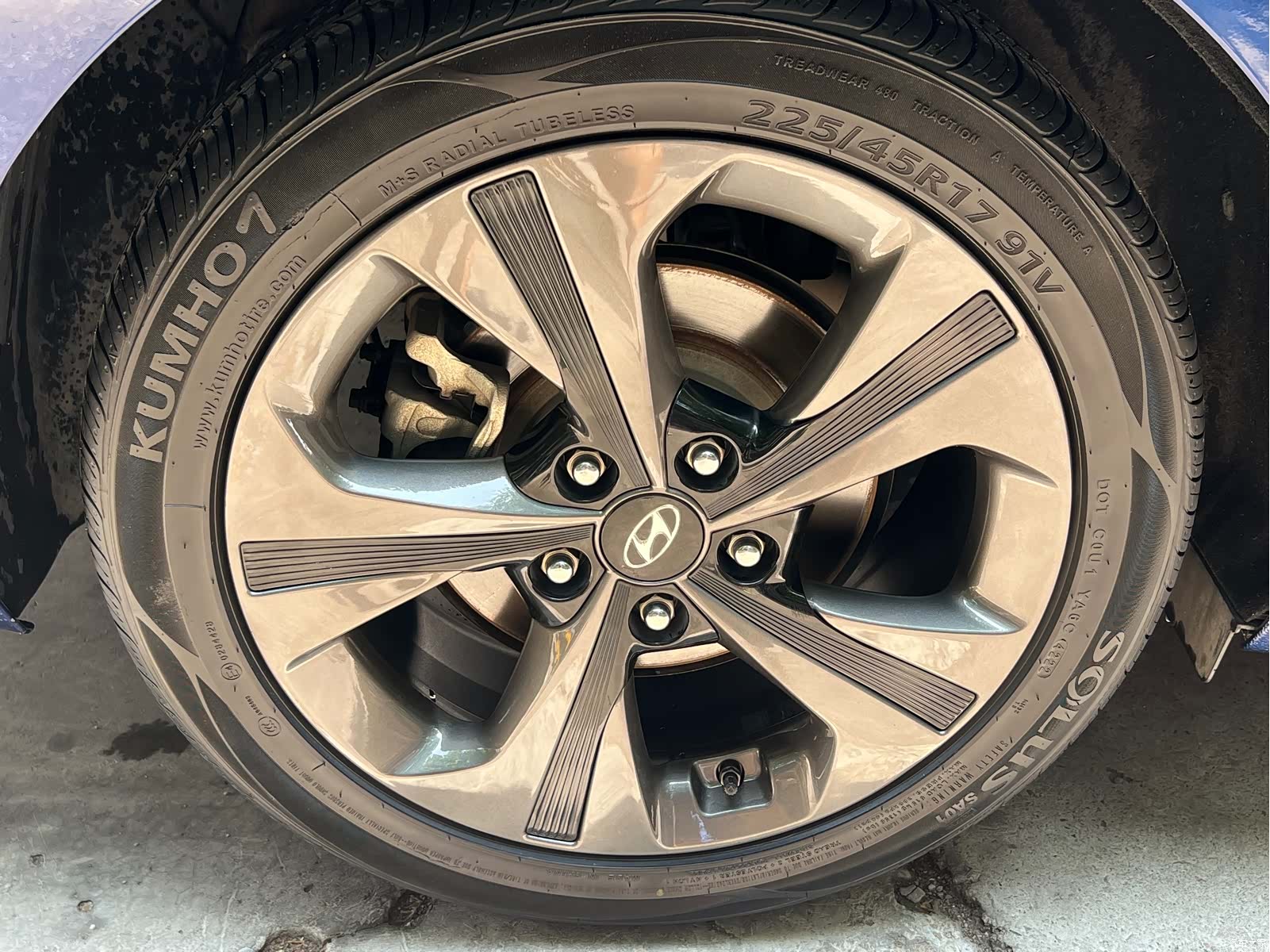 Hyundai Lafesta, 2019 17
