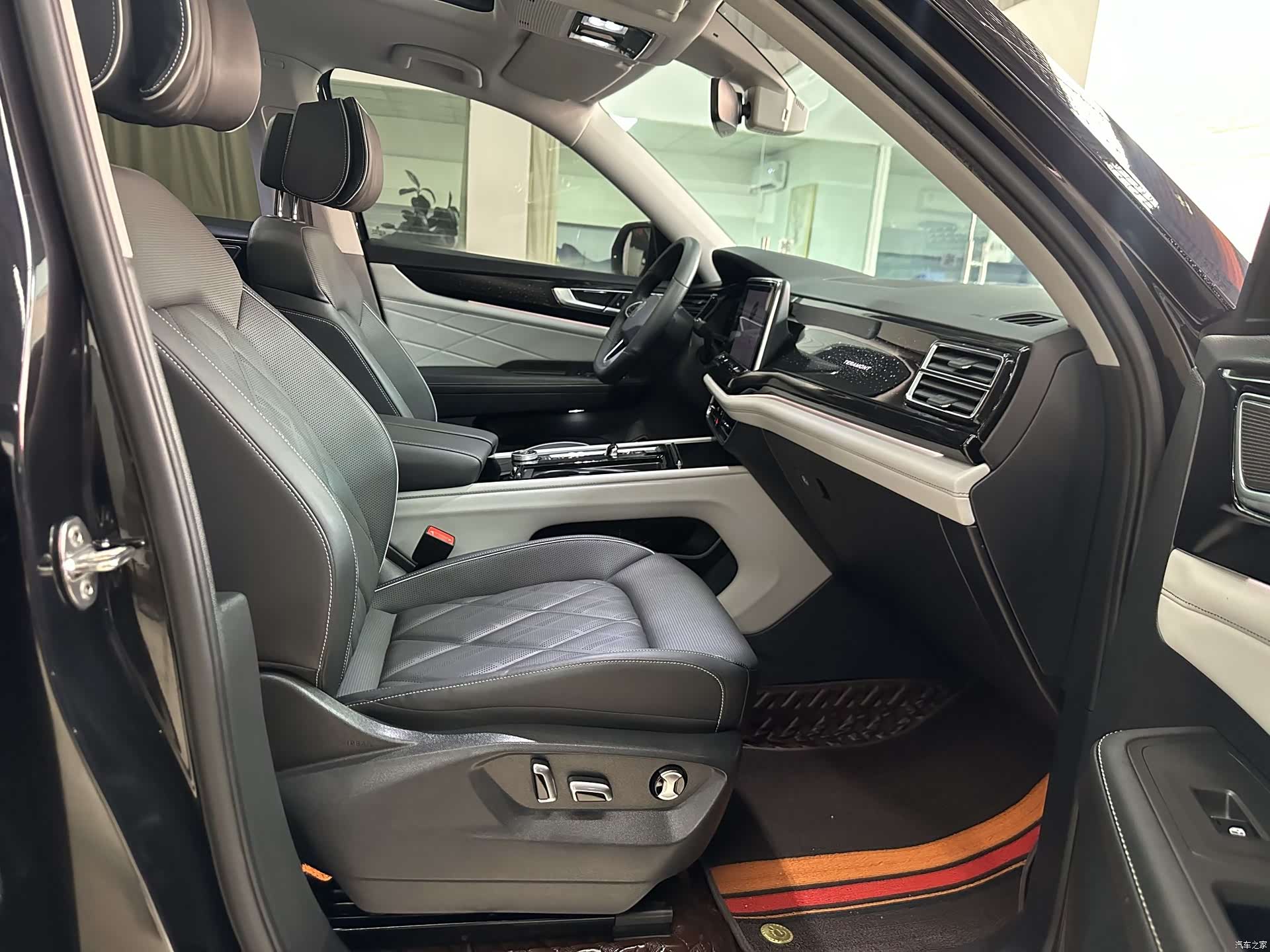 Volkswagen Teramont, 2023 8