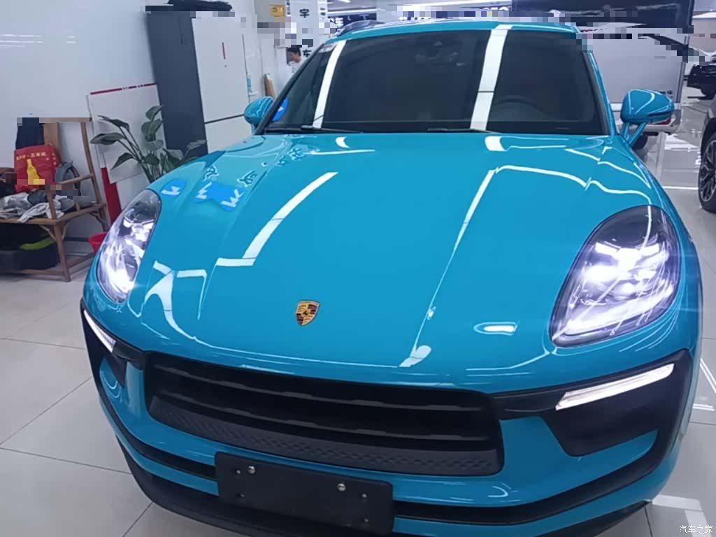 Porsche Macan, 2022 3