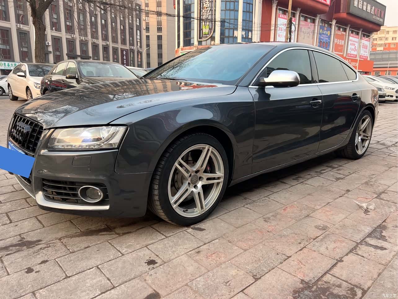 Audi S5, 2011 1