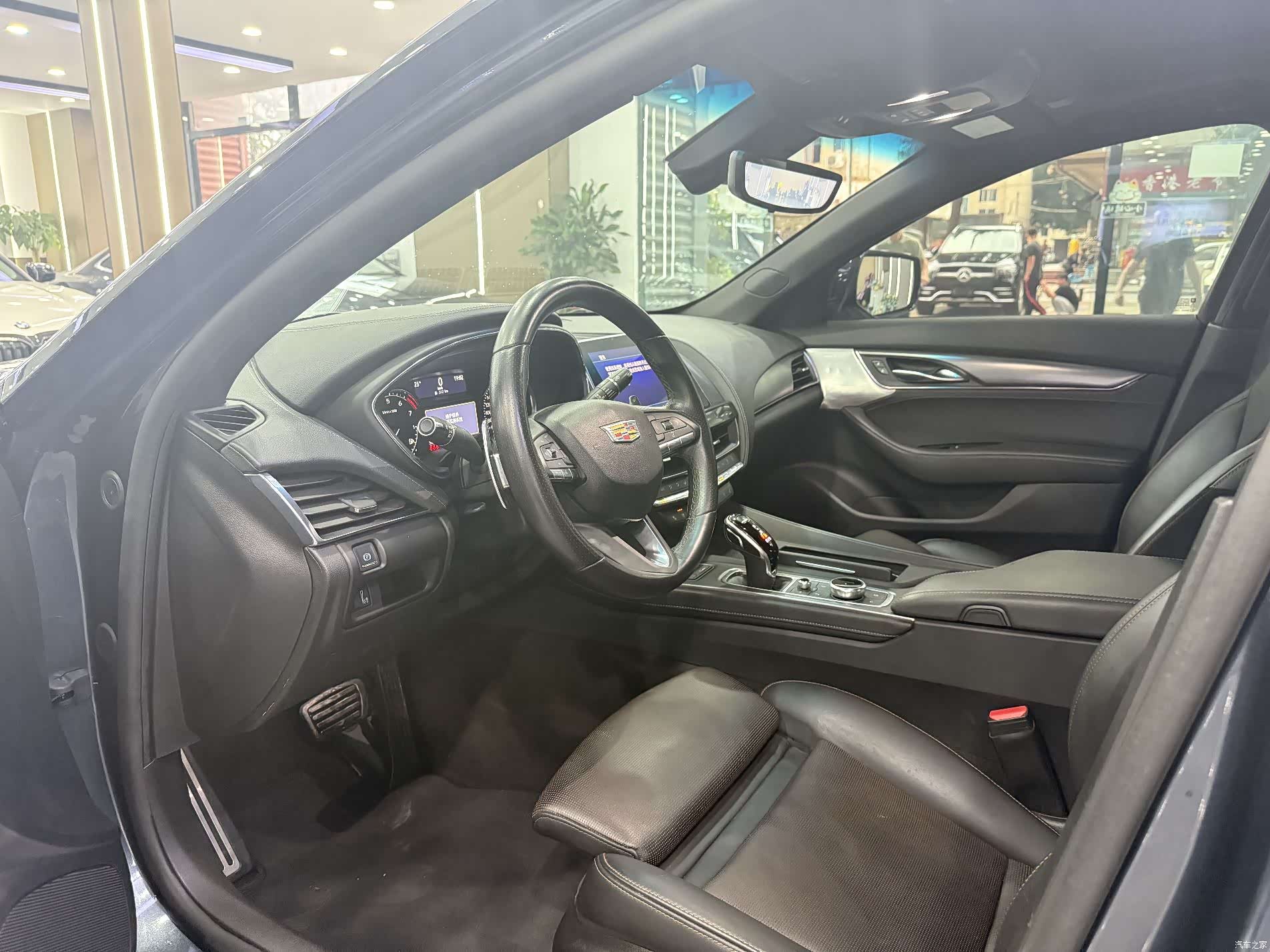 Cadillac CT5, 2020 4