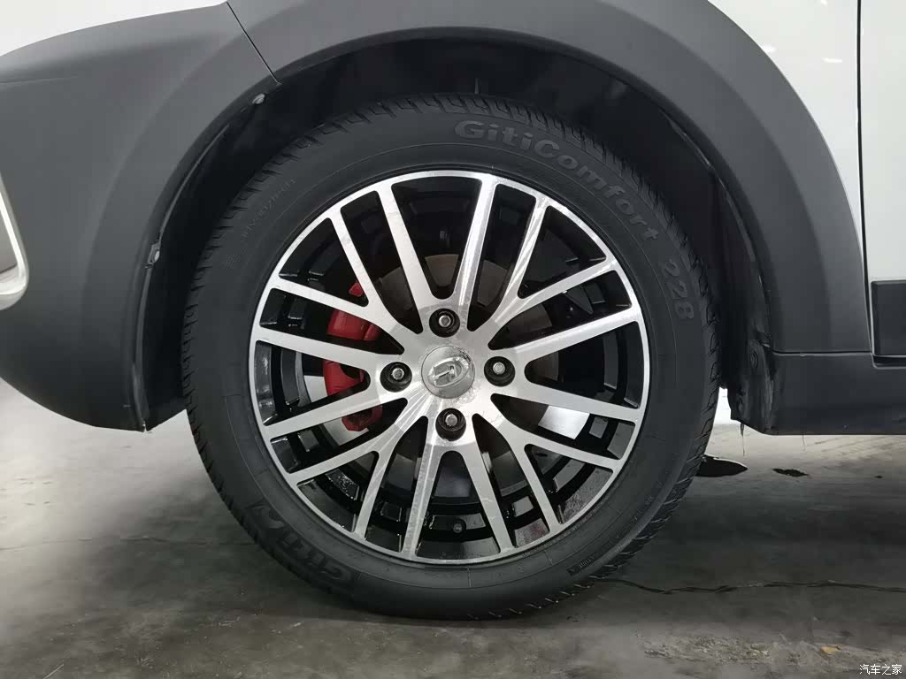 BAIC Q25, 2018 17