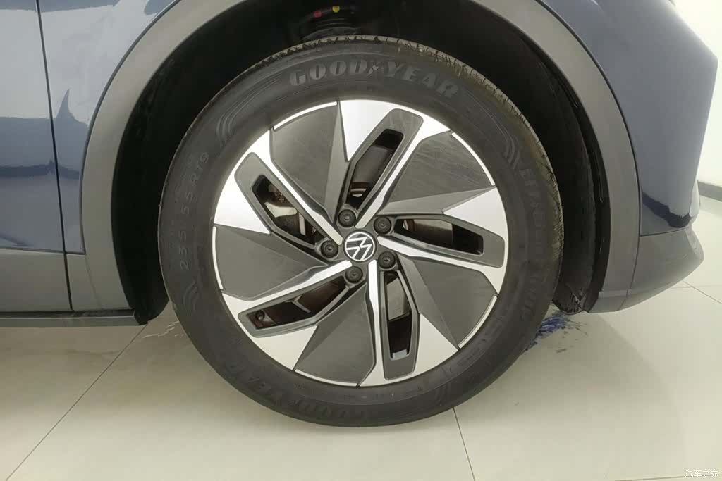 Volkswagen ID.4, 2024 6