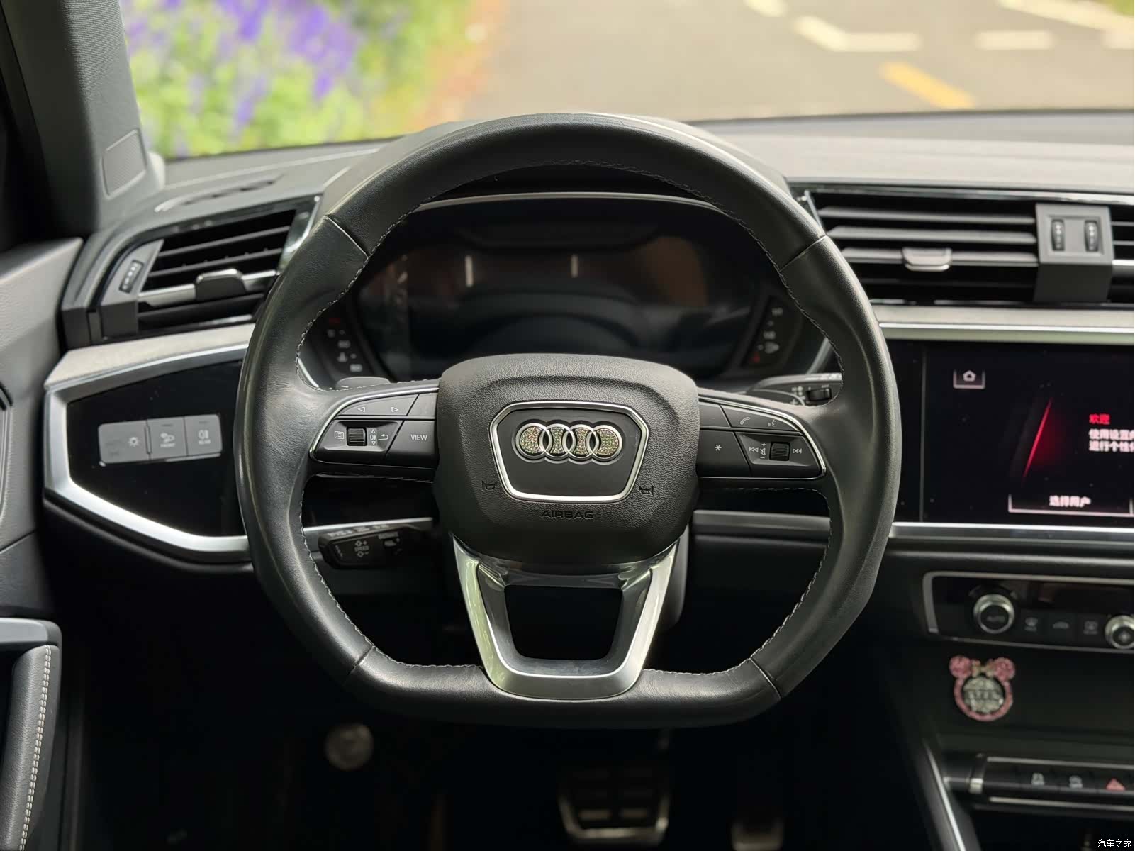 Audi Q3, 2023 11