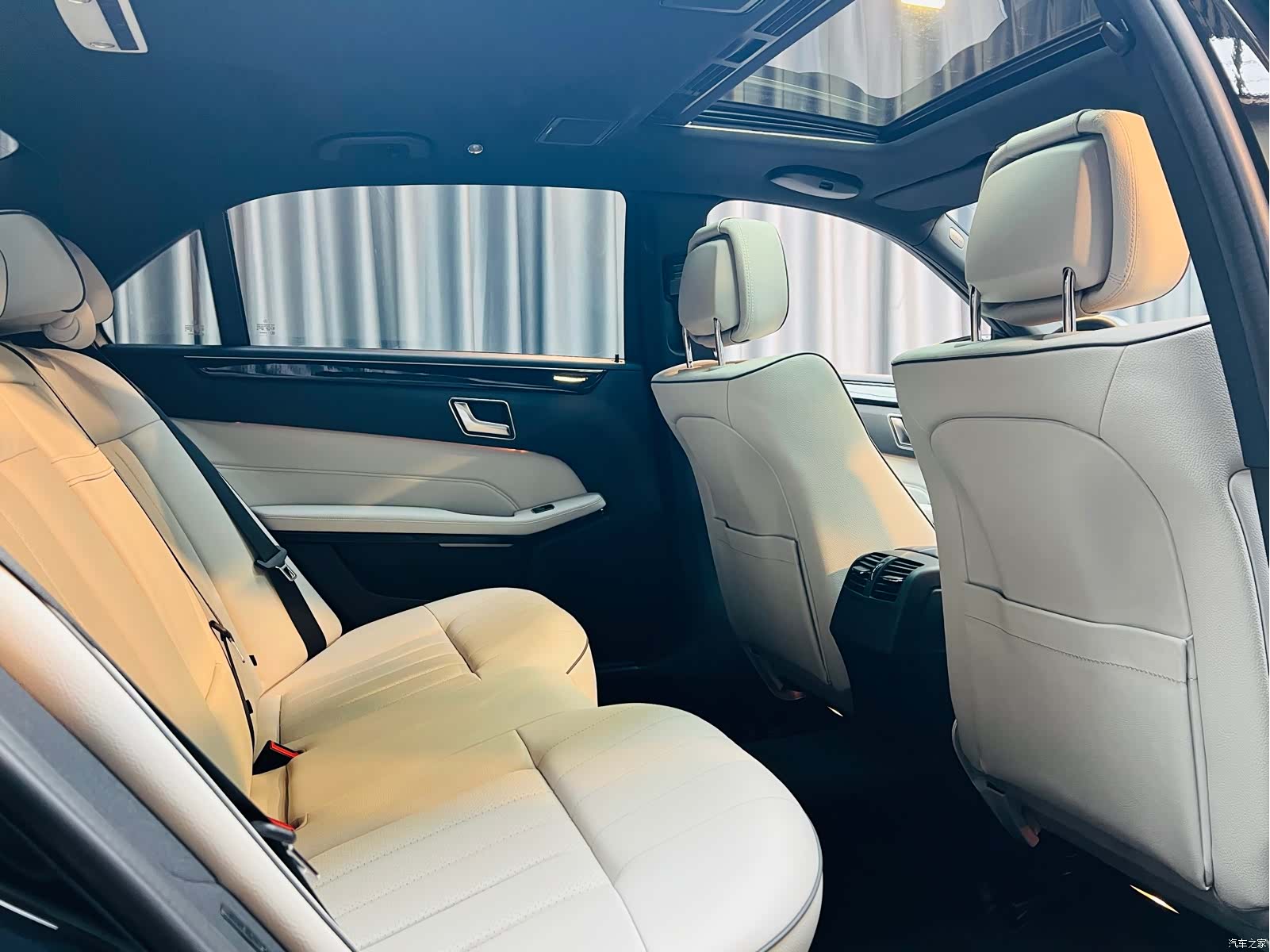Mercedes-Benz E-Class, 2014 11