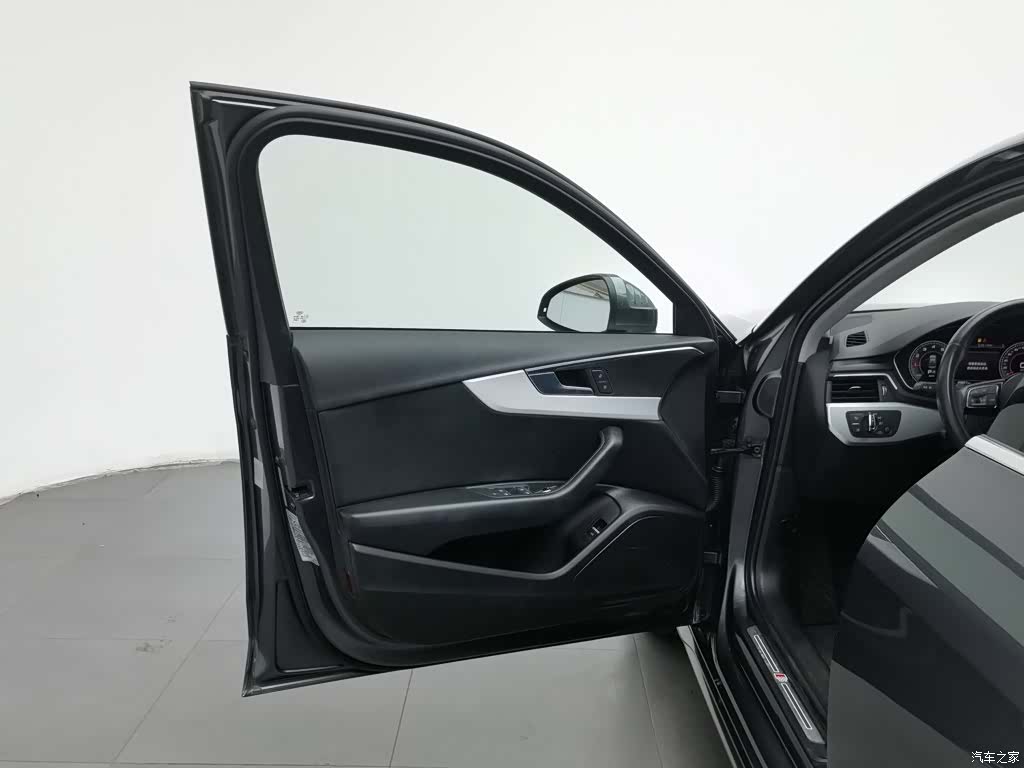 Audi A4L, 2023 8