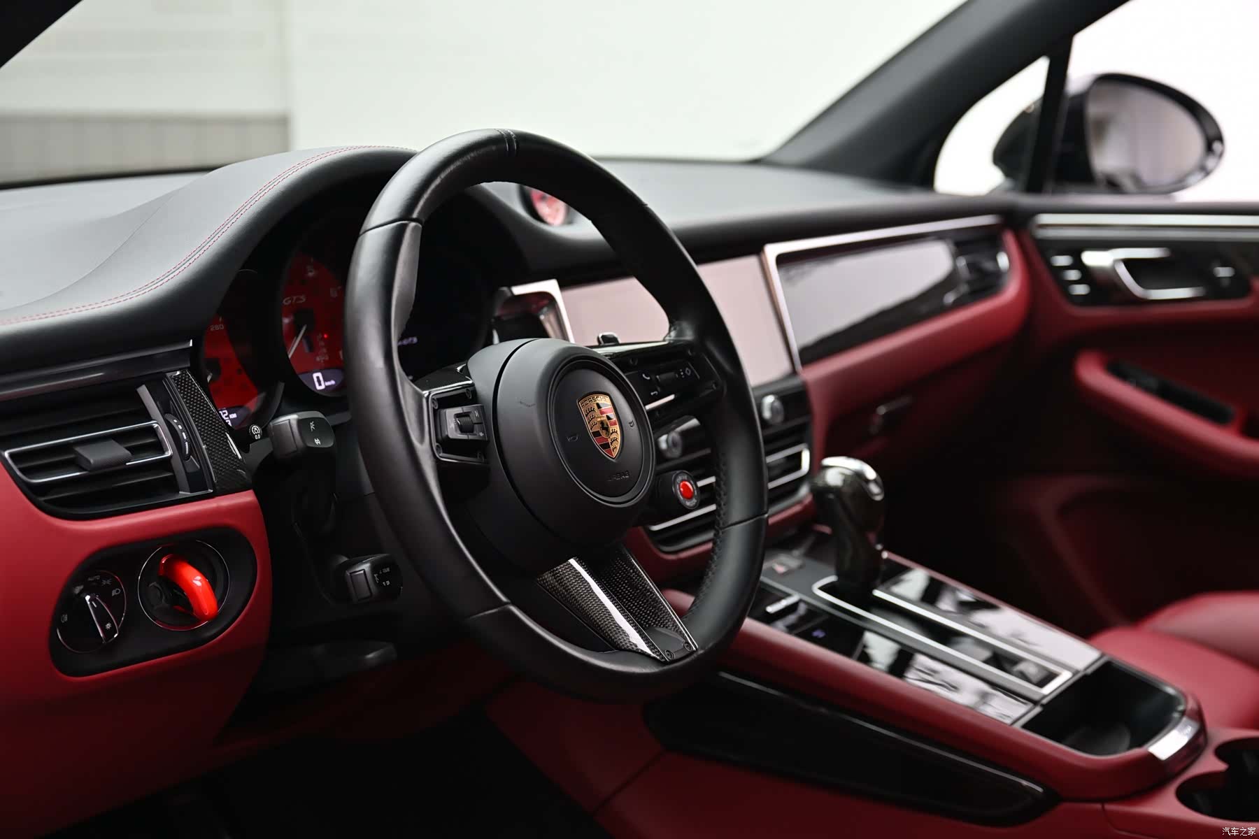Porsche Macan, 2023 9