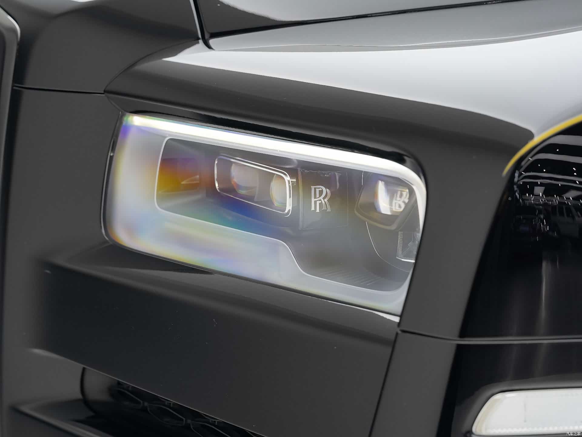 Rolls-Royce Cullinan, 2021 19