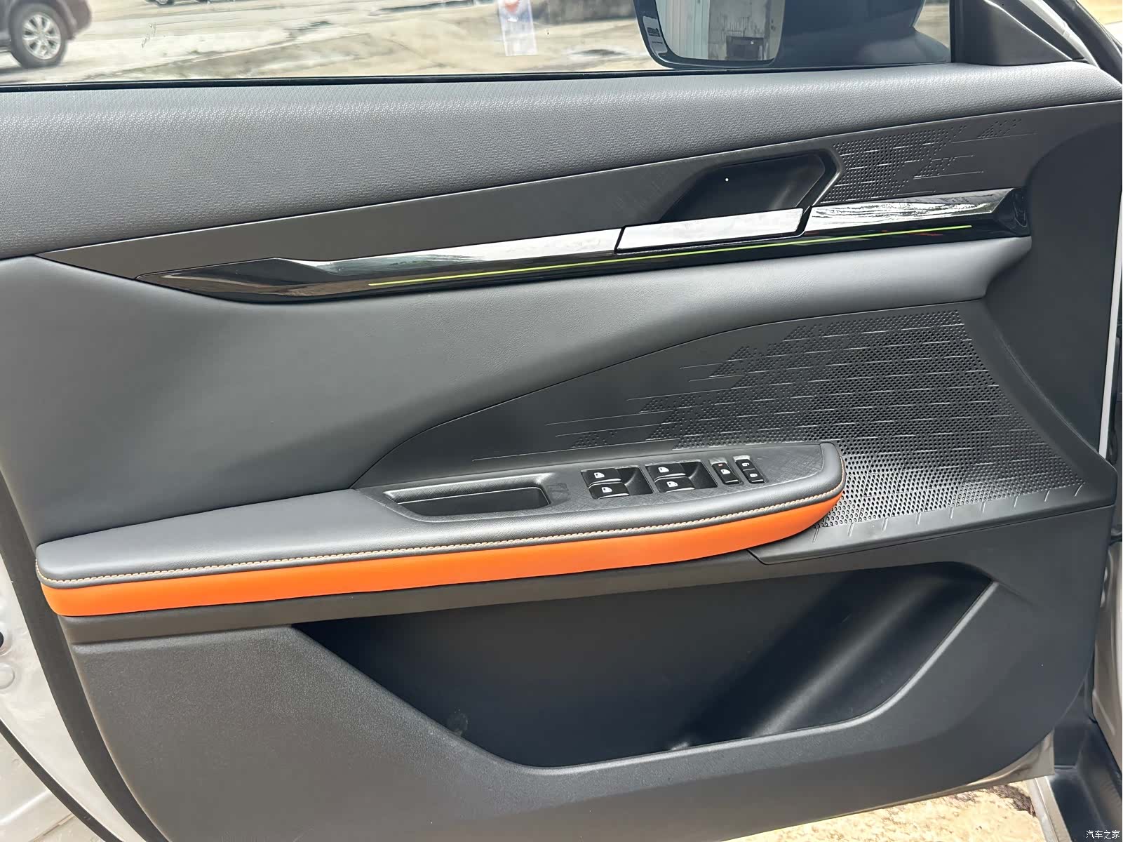 Changan UNI-V, 2023 16