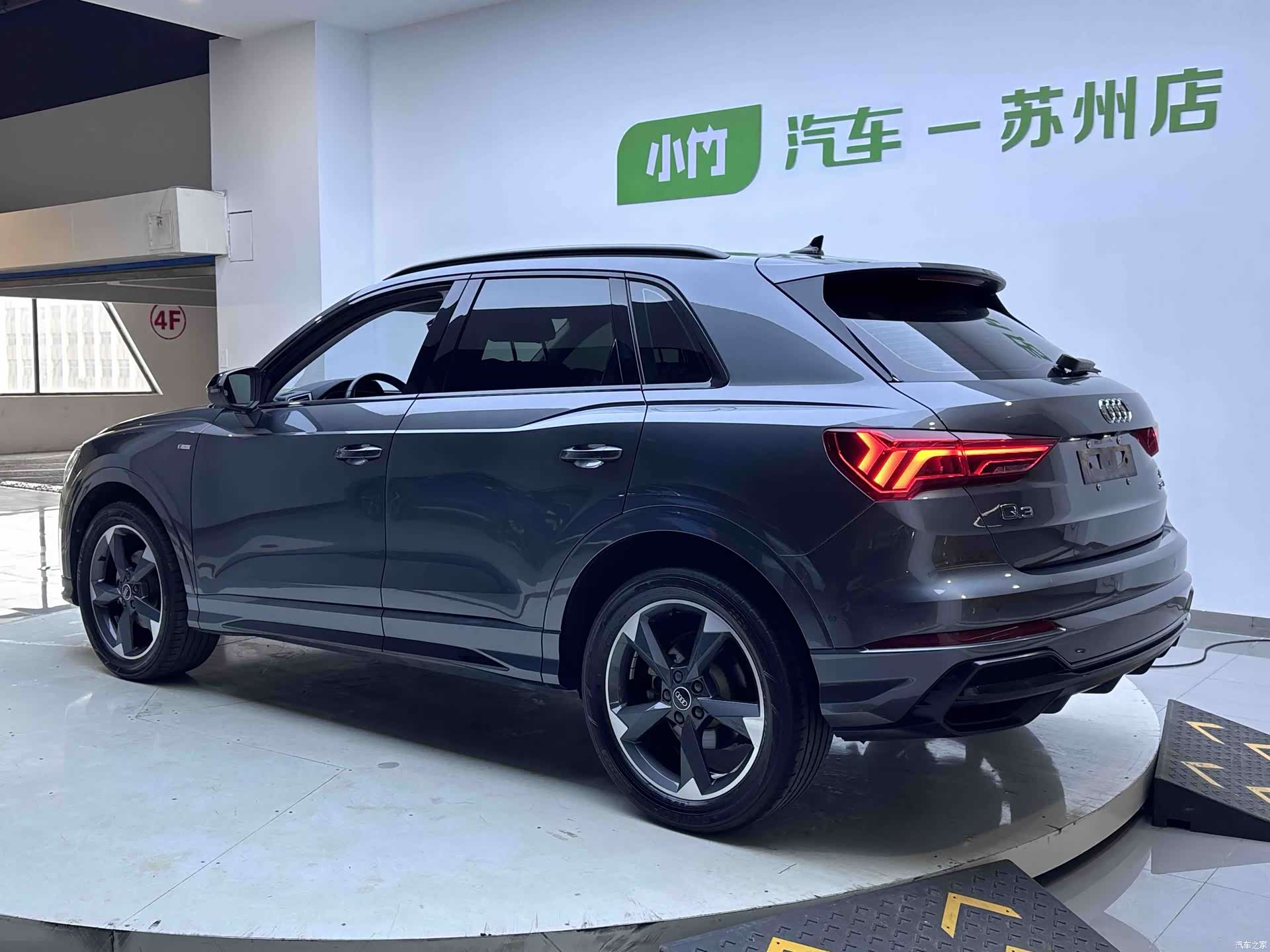 Audi Q3, 2021 все фото