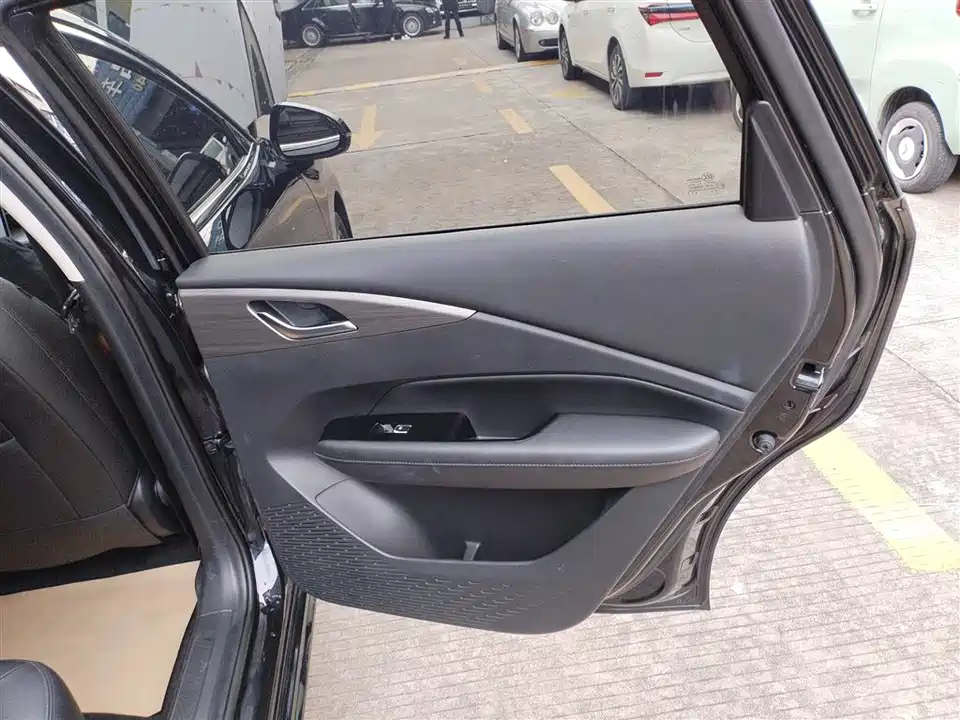 Wuling Wuling Starlight