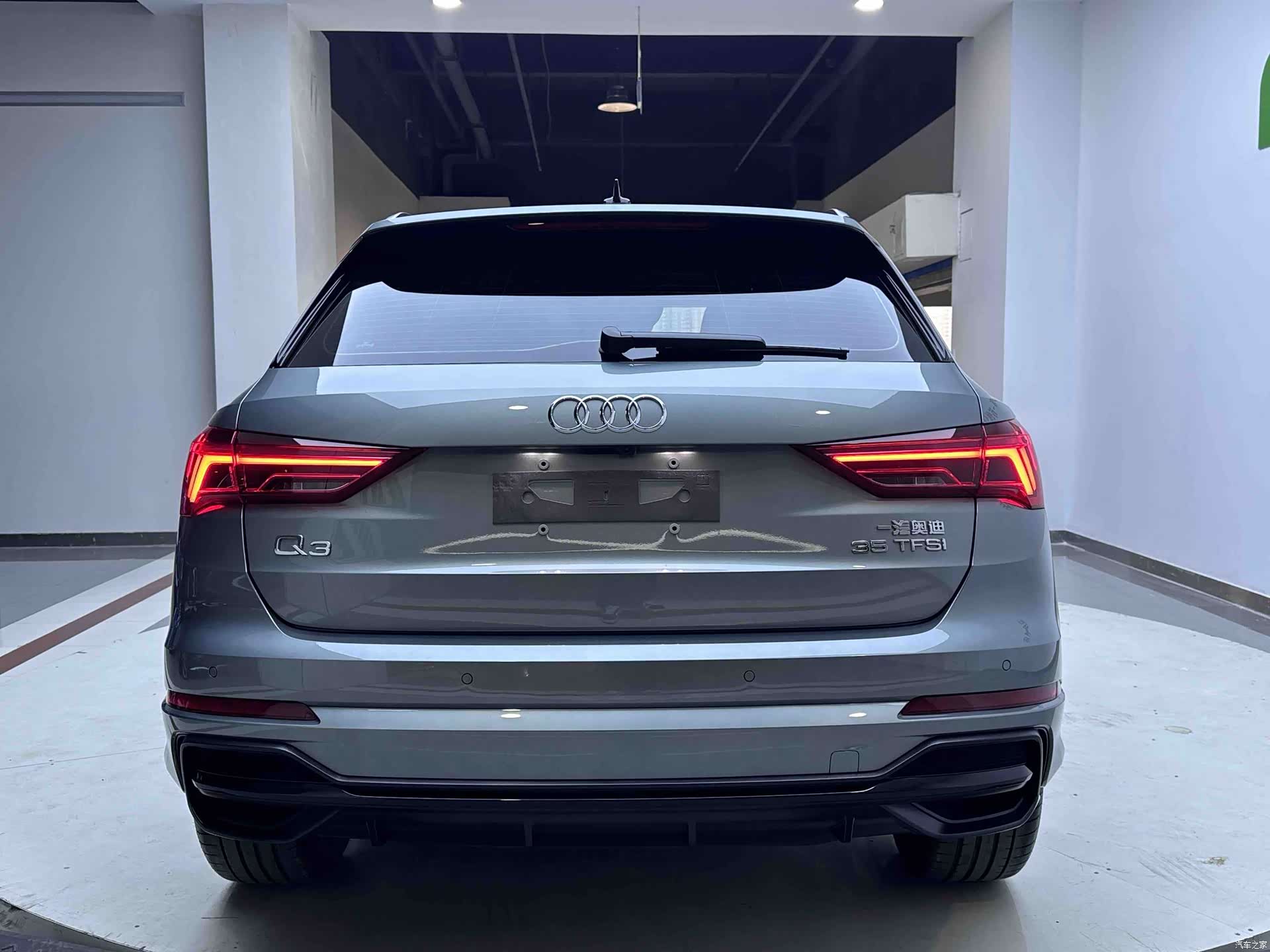 Audi Q3, 2023 6