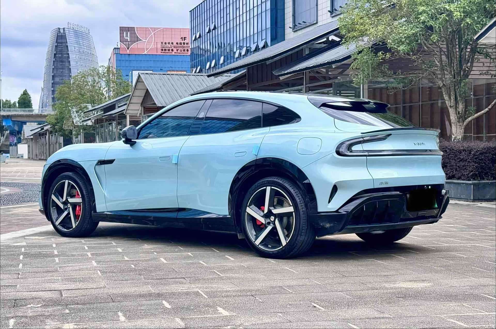 Xiaomi YU7, 2025 14