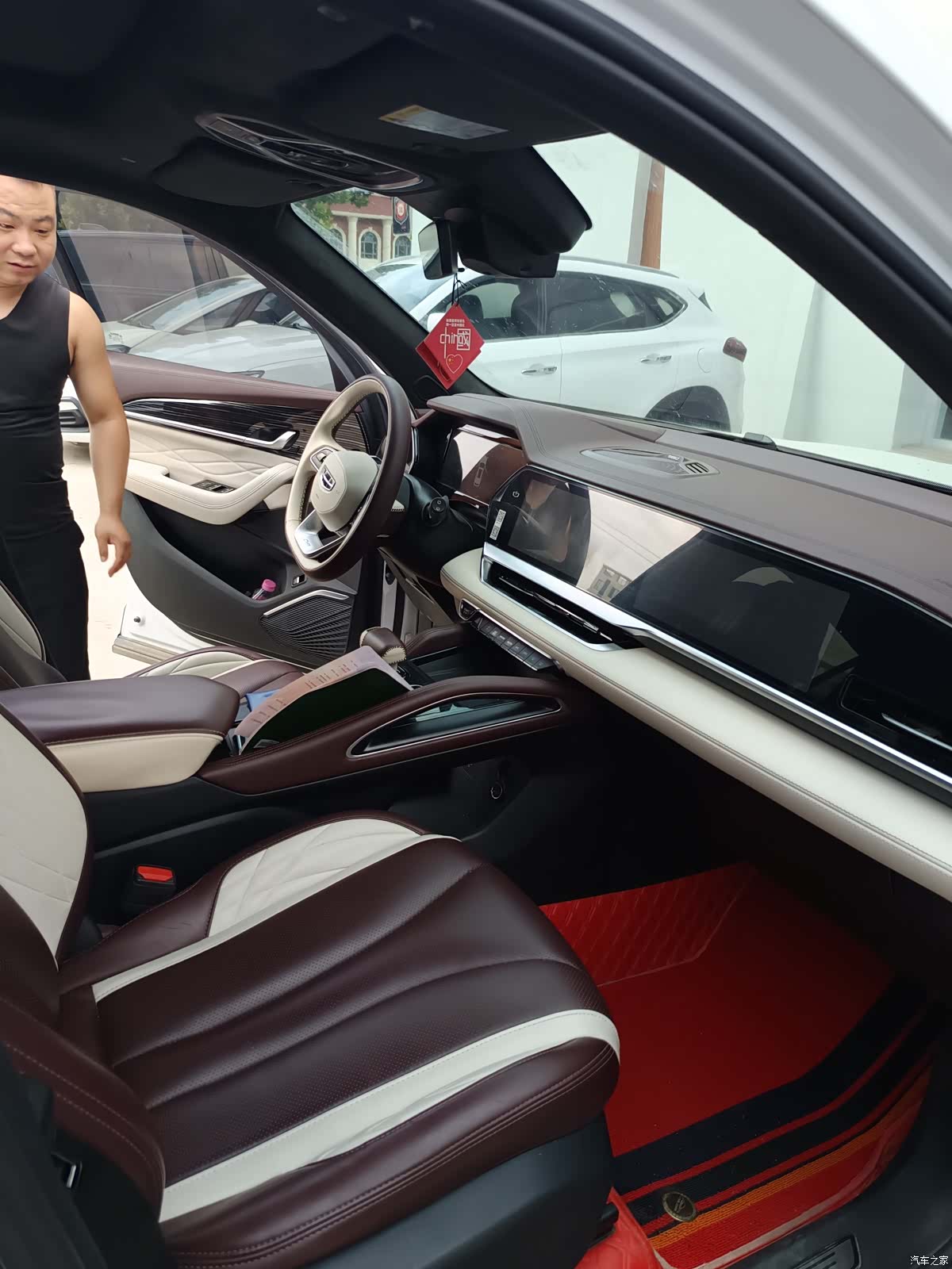 Geely Xingyue L, 2021 все фото