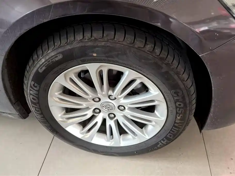 Buick Lacrosse