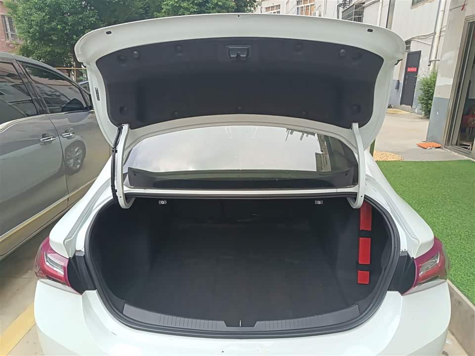 Chevrolet Mai Ruibao XL