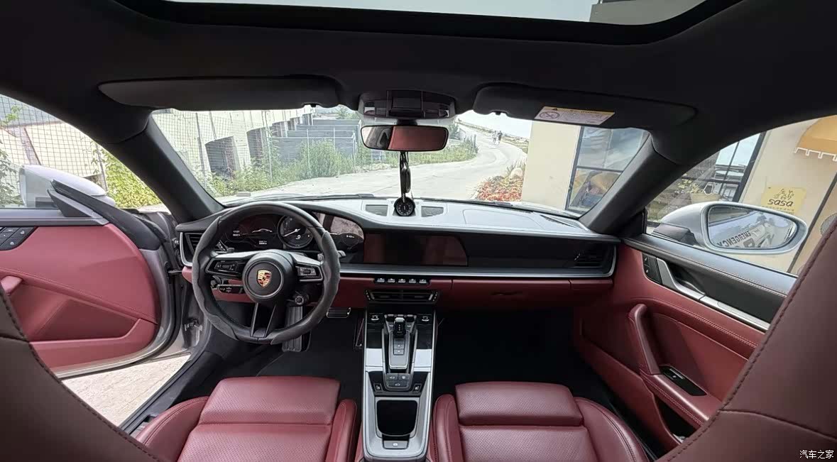 Porsche 911, 2023 3