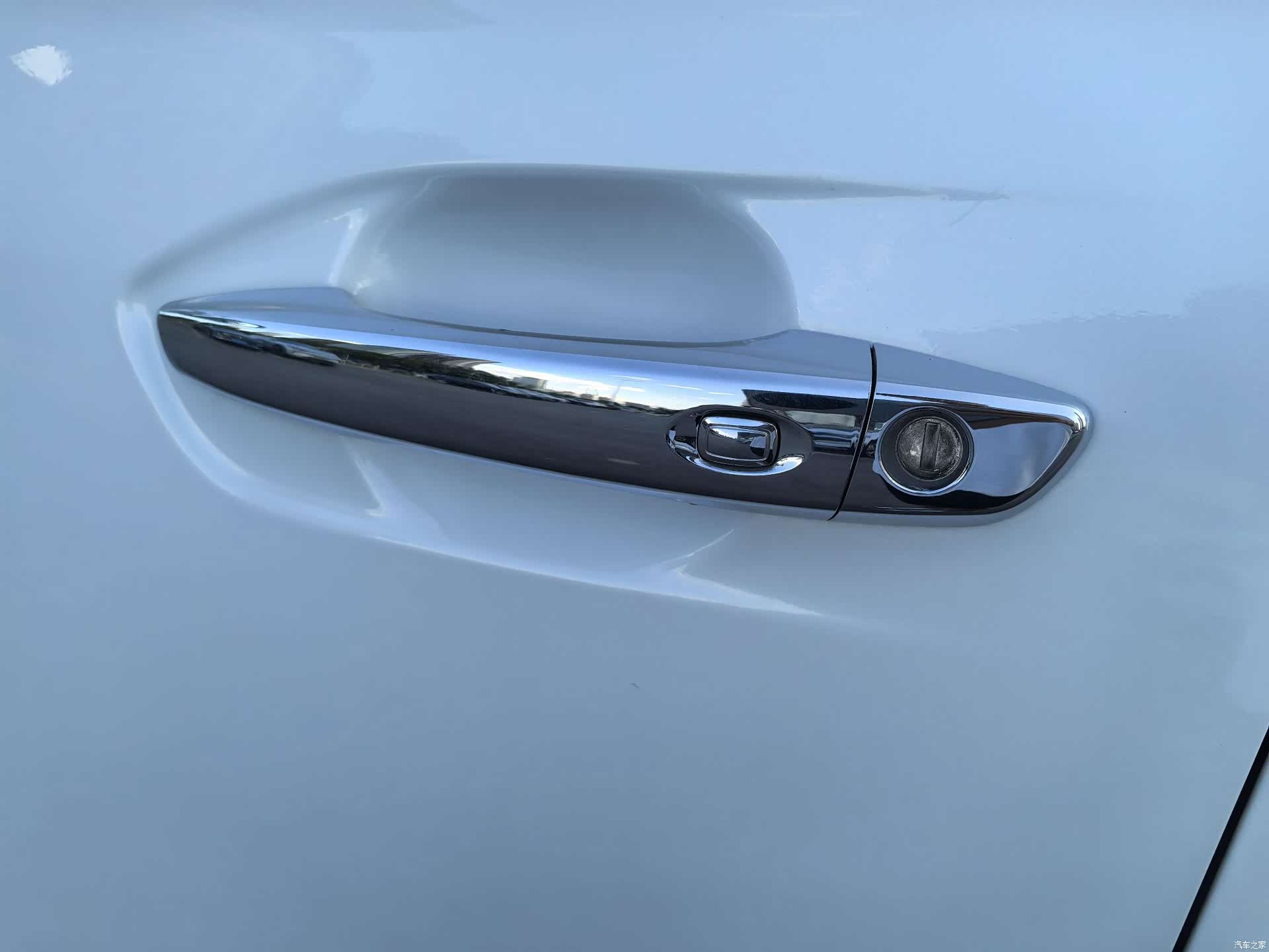 DongFeng AX7, 2019 30