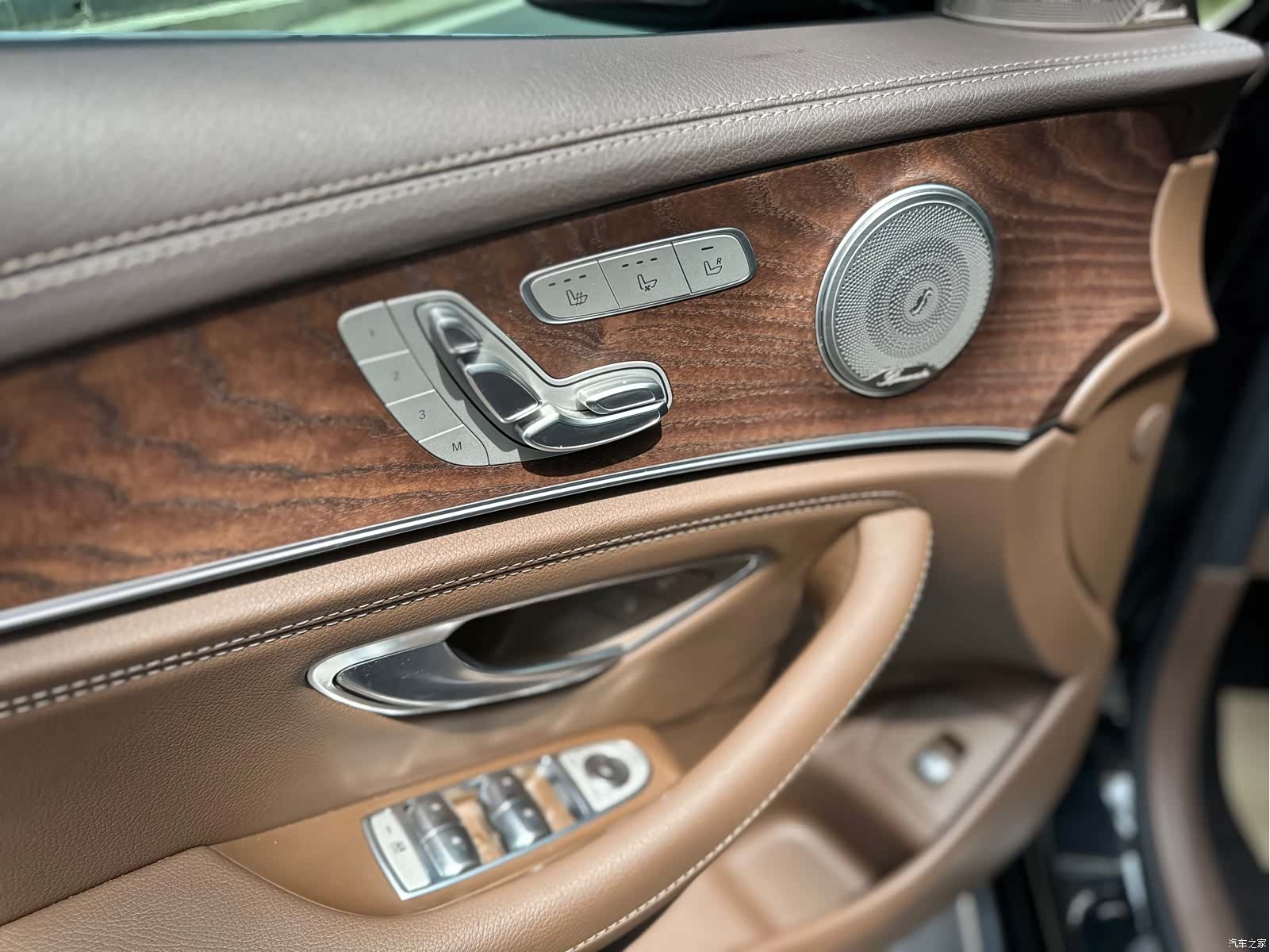 Mercedes-Benz E-Class, 2023 24