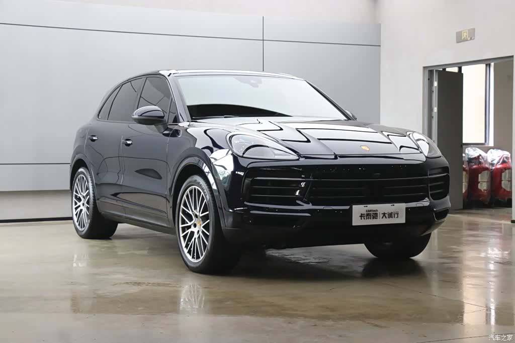 Porsche Cayenne, 2023 32