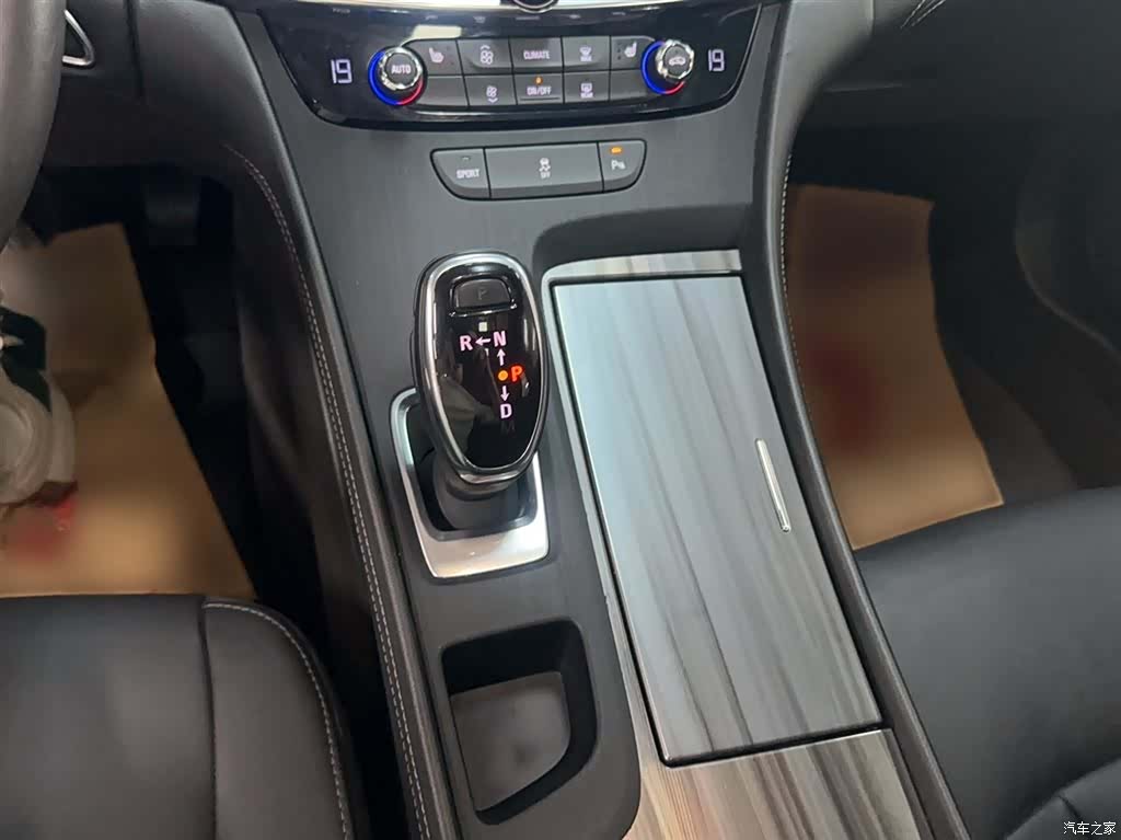 Buick LaCrosse, 2022 8