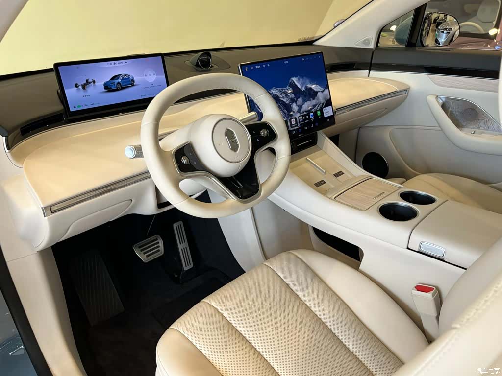 Luxeed R7, 2025 20