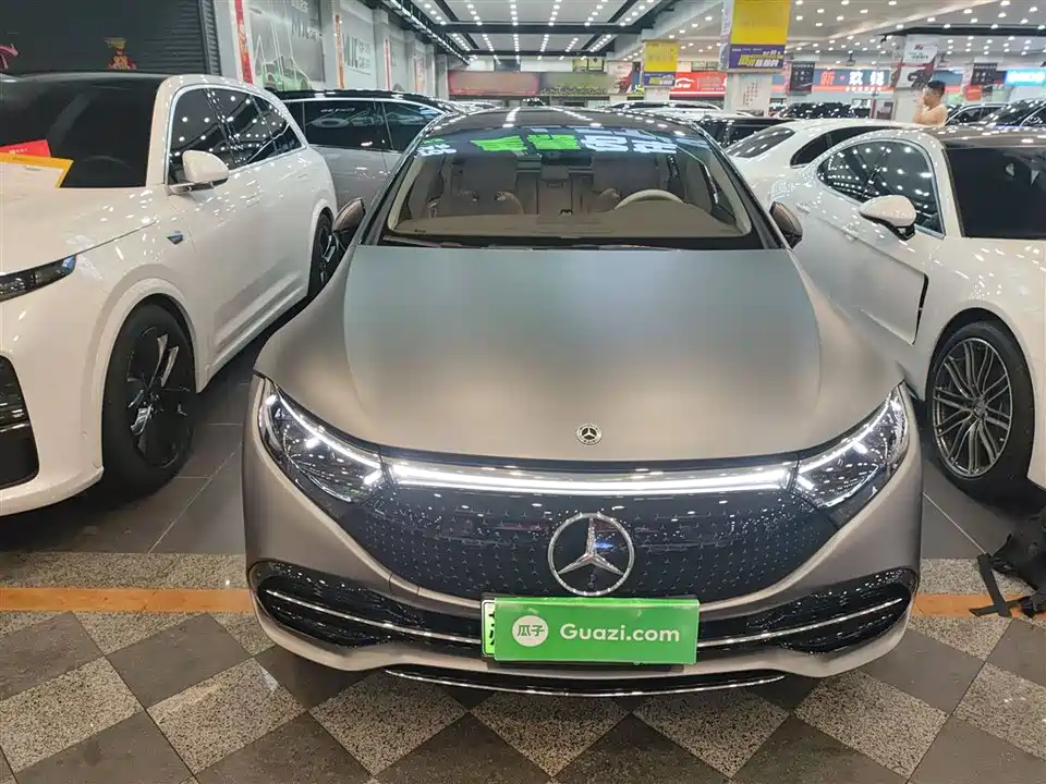 Mercedes-Benz EQS