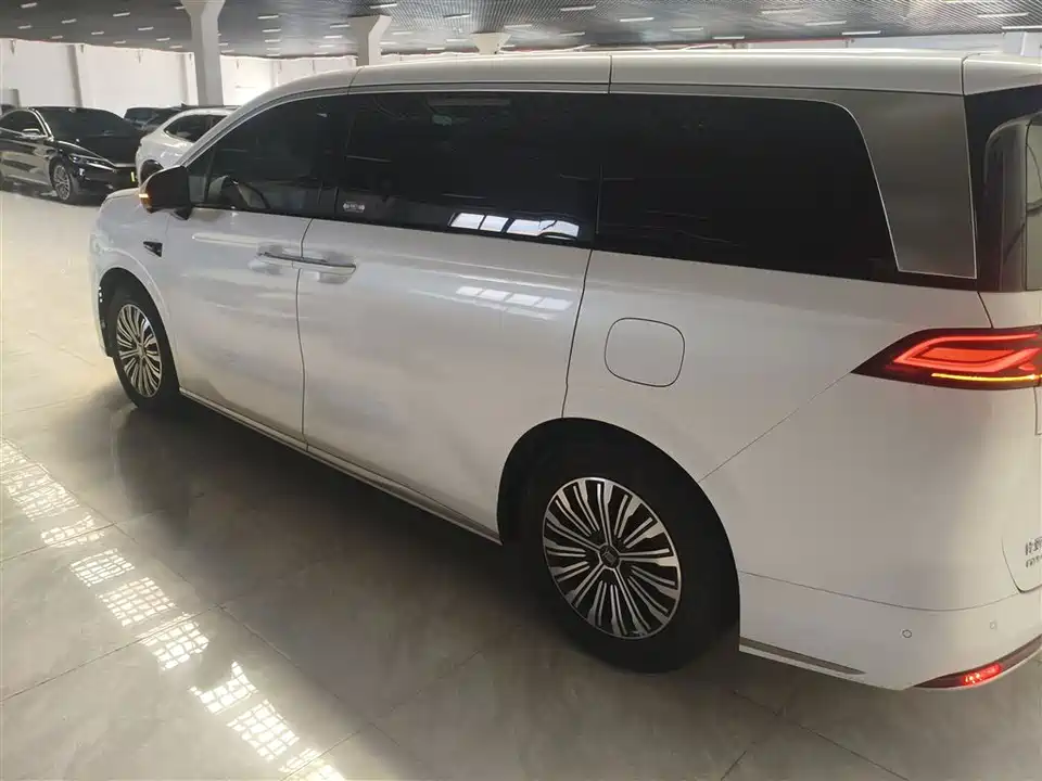 BYD summer BYD summer