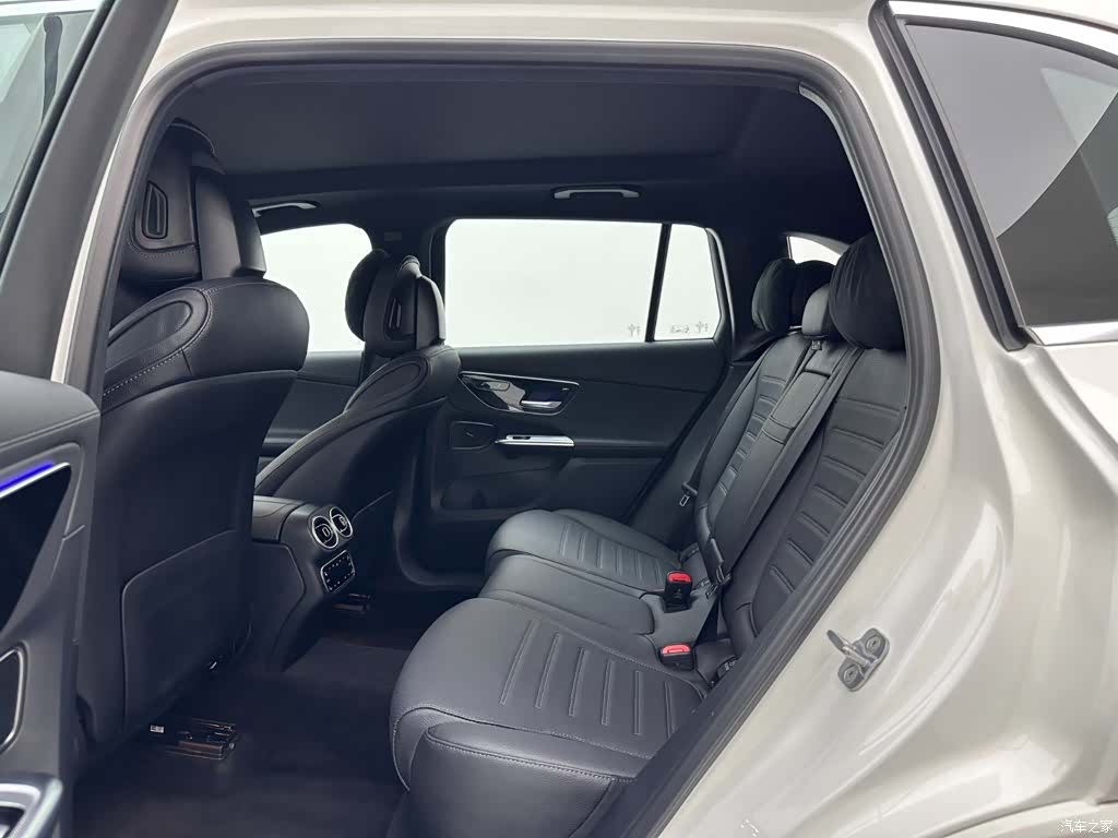 Mercedes-Benz GLC, 2023 20