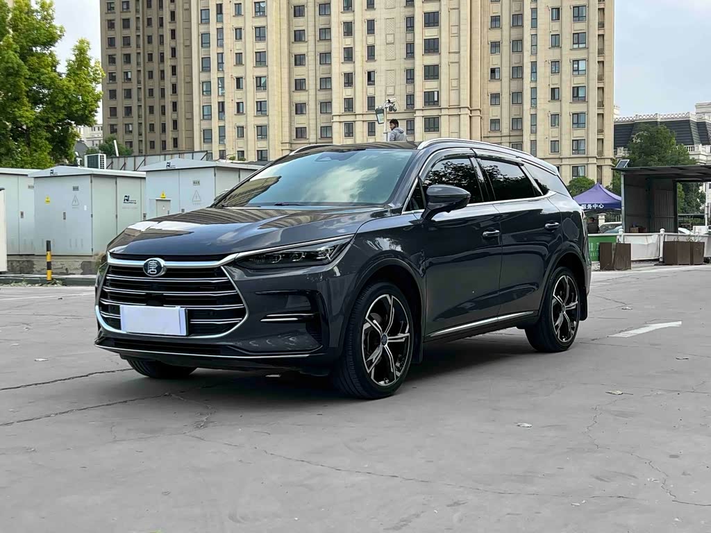 BYD Tang NEV