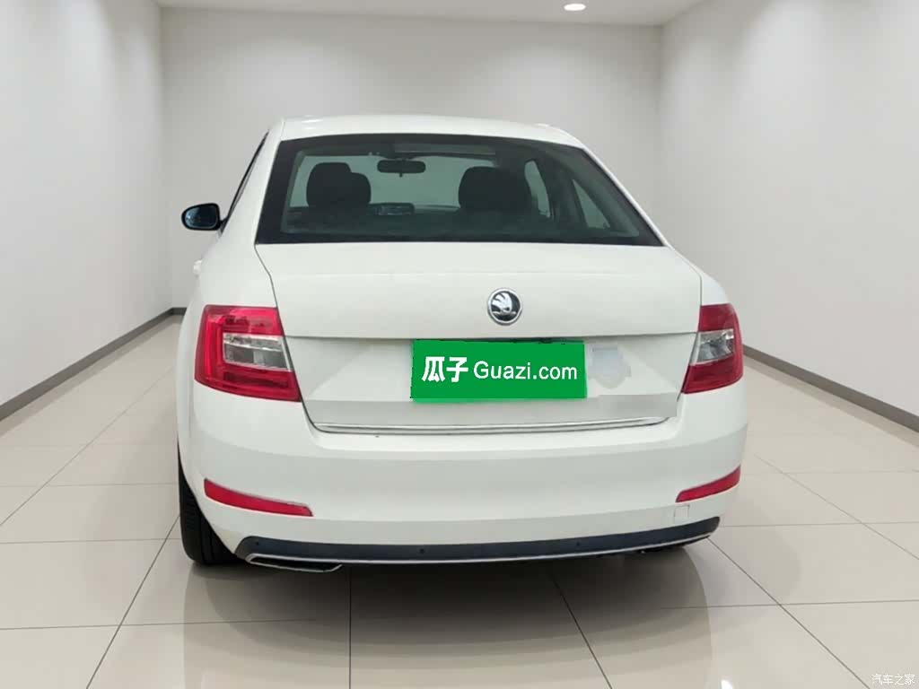 Skoda Octavia, 2015 3