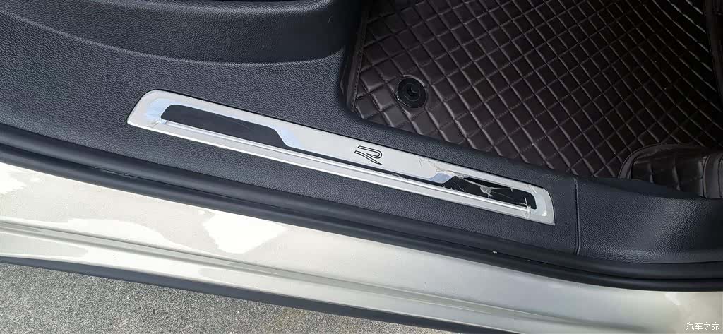 Volkswagen Tiguan L, 2022 23