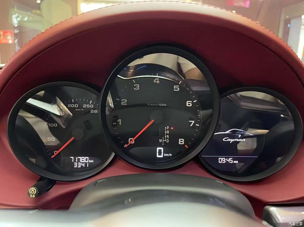 Porsche Cayman, 2019 10