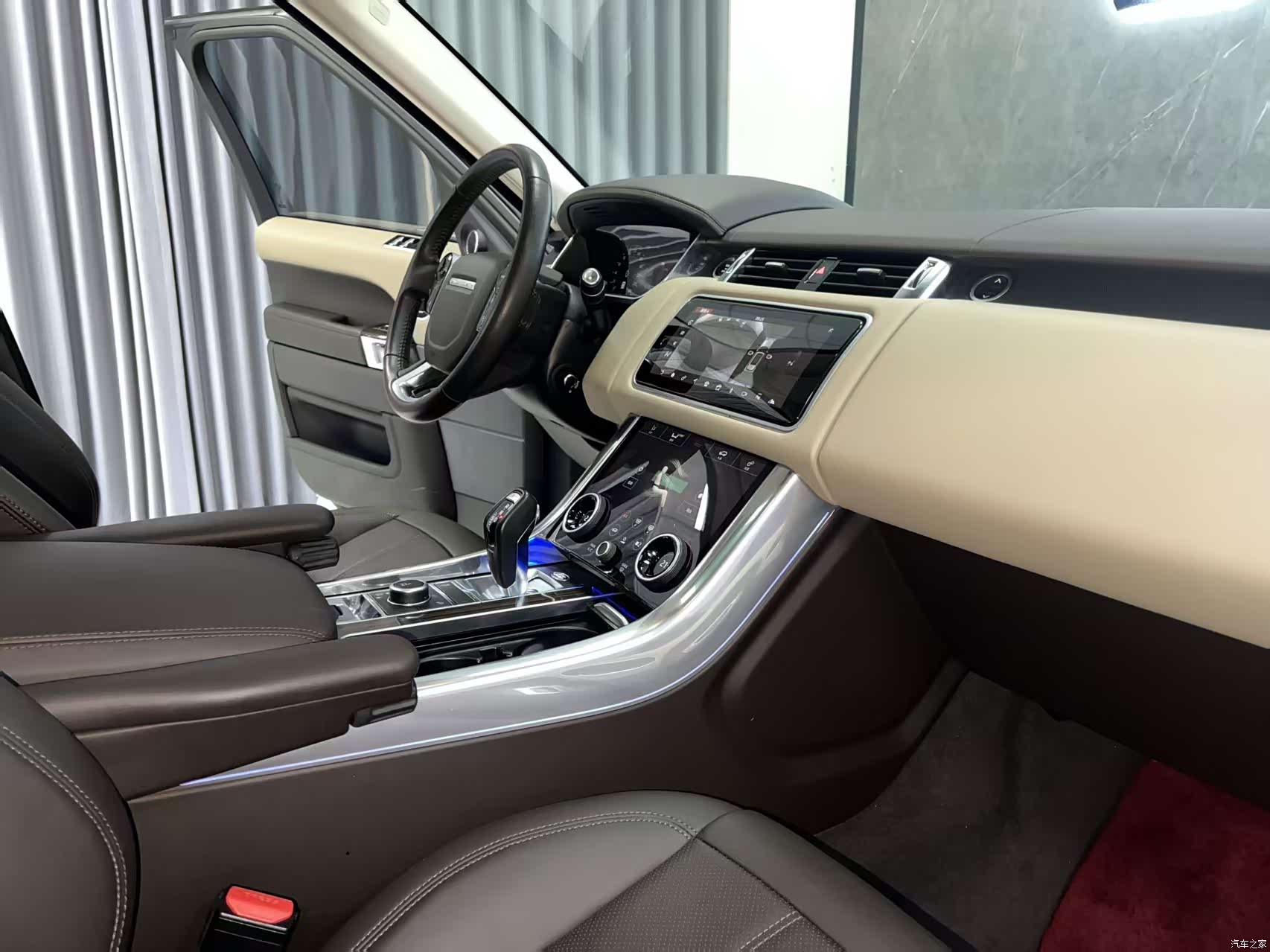 Land Rover Range Rover, 2019 12