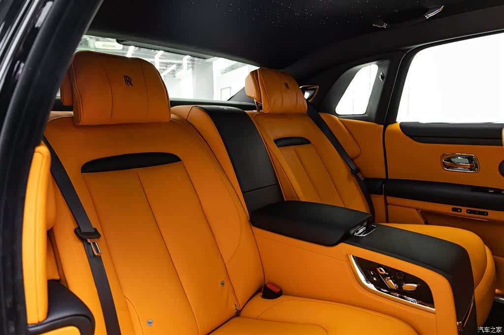 Rolls-Royce Ghost, 2023 14