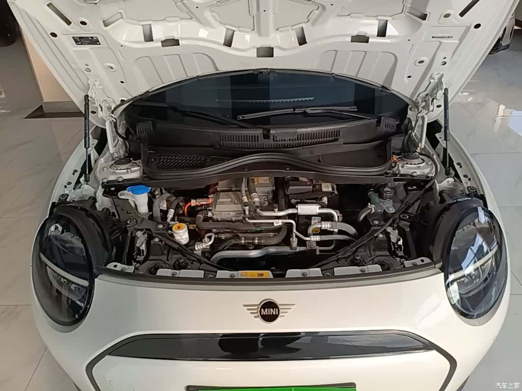 Mini Cooper, 2024 20