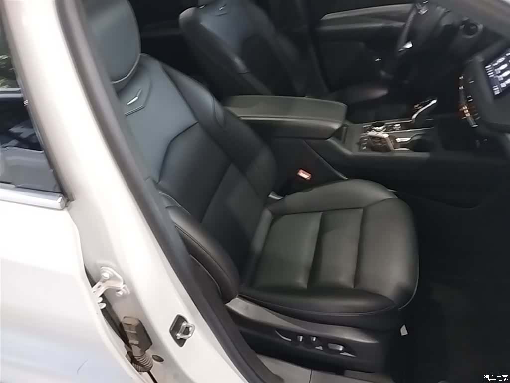 Cadillac XT4, 2020 25