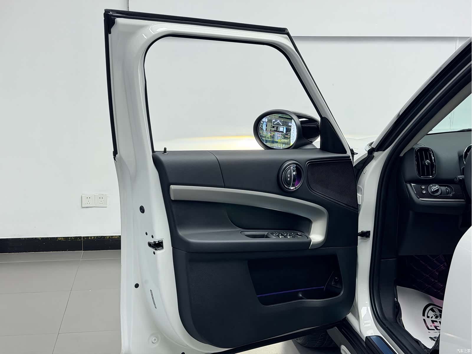 Mini Countryman, 2024 28