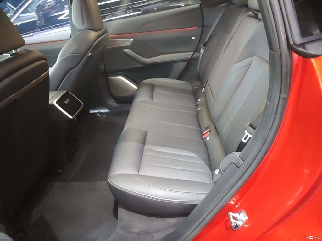 NIO L60, 2024 17