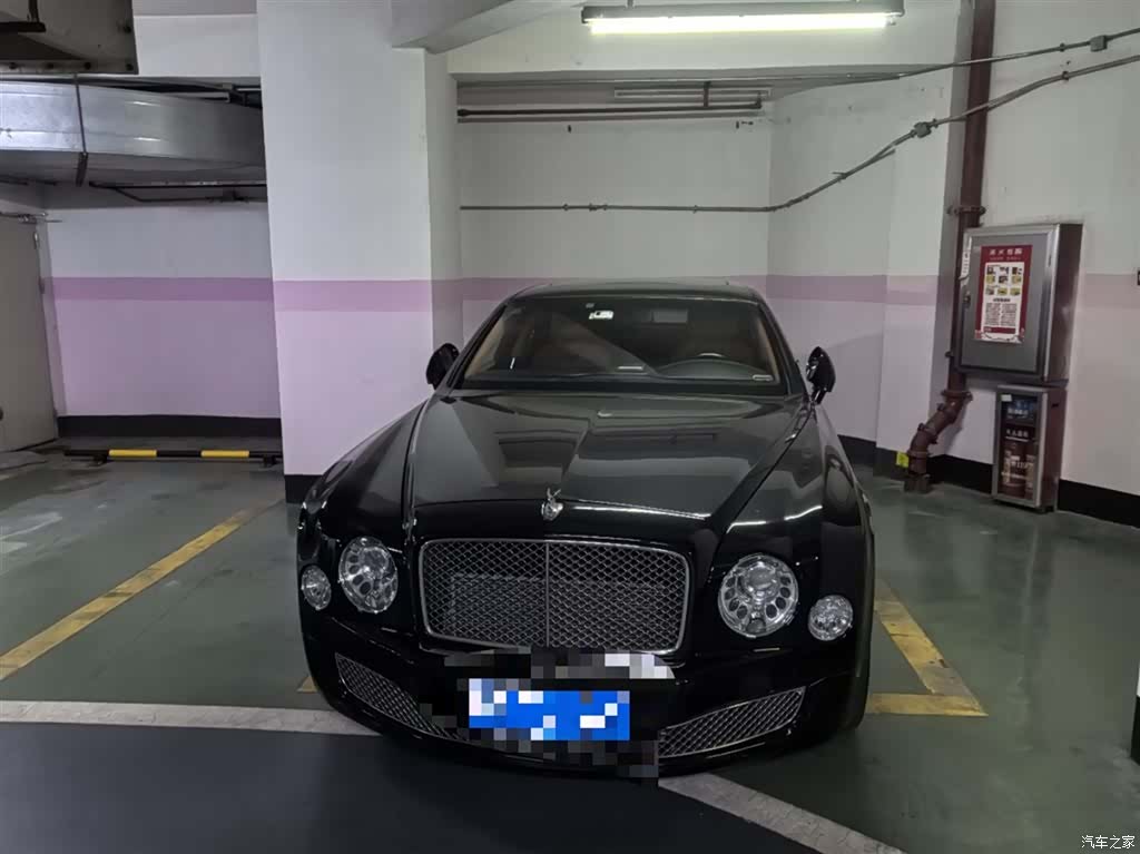 Bentley Mulsanne, 2016 2